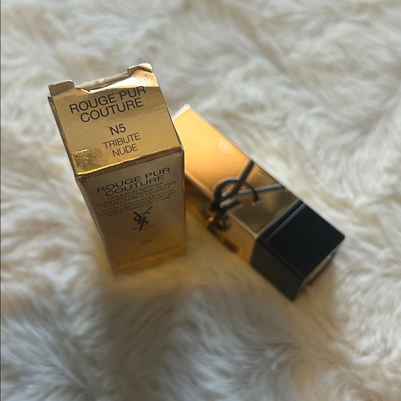 Yves Saint Laurent Rouge Pur Couture Mini Satin Lipstick - Shade N5 - Picture 5 of 7